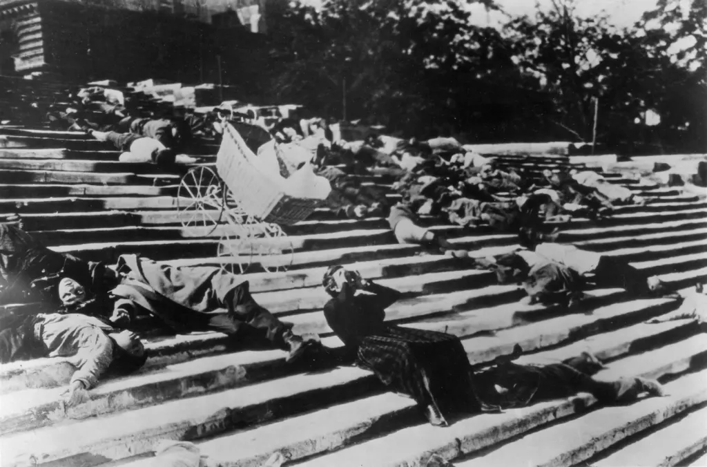 ‘Battleship Potemkin’ എന്ന ചിത്രത്തിൽനിന്ന്.