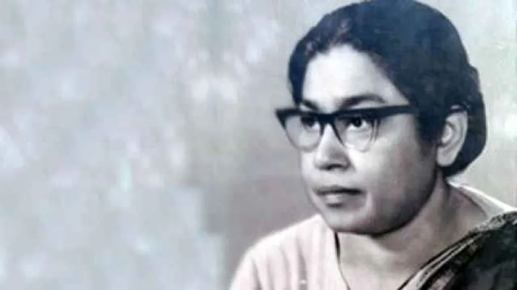 1963-ൽ ഉത്തർപ്രദേശ് മുഖ്യമന്ത്രിയായ സുചേതാ കൃപലാനിയാണ് ഇന്ത്യയിലെ ആദ്യ സ്ത്രീമുഖ്യമന്ത്രി. അന്നുമുതൽ 17 സ്ത്രീകൾ വിവിധ സംസ്ഥാനങ്ങളിലായി മുഖ്യമന്ത്രിമാരായിട്ടുണ്ട്. പിന്നാക്ക സംസ്ഥാനങ്ങളായി മുദ്ര കുത്തിയിട്ടുള്ളയിടങ്ങളിൽപ്പോലും. എന്നാൽ  പ്രബുദ്ധകേരളത്തിന് ഒരു സ്ത്രീമുഖ്യമന്ത്രി ഉണ്ടാവാൻ ഇനിയും സമയമായിട്ടില്ല.