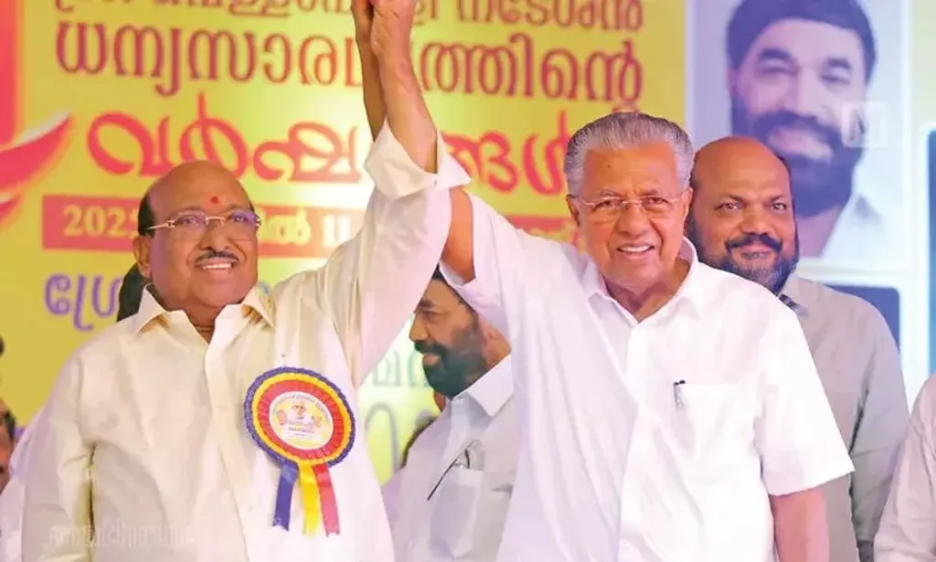 ഇത്തരത്തിലുള്ള സംഘപരിവാർ അജണ്ട നടപ്പാക്കുന്ന വെള്ളാപ്പള്ളി നടേശനെയാണ് പിണറായി വിജയനും മന്ത്രിമാരും റാൻ മൂളി ആദരിക്കുന്നത്. 