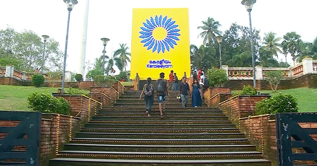 ഫണ്ടില്ല എന്ന കരച്ചിലാണ്  എല്ലാത്തവണയും കാരണമായി കേൾക്കാറ്. എന്തുകൊണ്ടാണ്  ഇവിടെ അന്താരാഷ്ട്ര നാടകോത്സവത്തിന് മാത്രം പണമില്ലാത്തത്? നിന്നനിൽപ്പിൽ 2025- ൽ കേരളീയവും വിവിധ കൾച്ചറൽ കോൺ ക്ലേവുകളും ഉൾപ്പെടെ സാംസ്കാരിക മേഖലയിൽ കോടികൾ ചെലവ് വരുന്ന എത്ര പരിപാടികളാണ് സർക്കാർ സംഘടിപ്പിച്ചത്? 