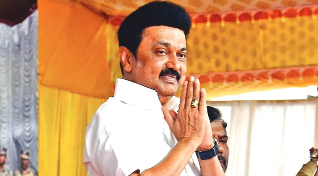 മുഖ്യമന്ത്രി എം.കെ. സ്റ്റാലിൻ പോലും കൊളത്തൂരിൽ പരാജയം രുചിച്ചു. 52 സീറ്റുകളാണ് എഐഎഡിഎംകെ സഖ്യം നേടിയത്.