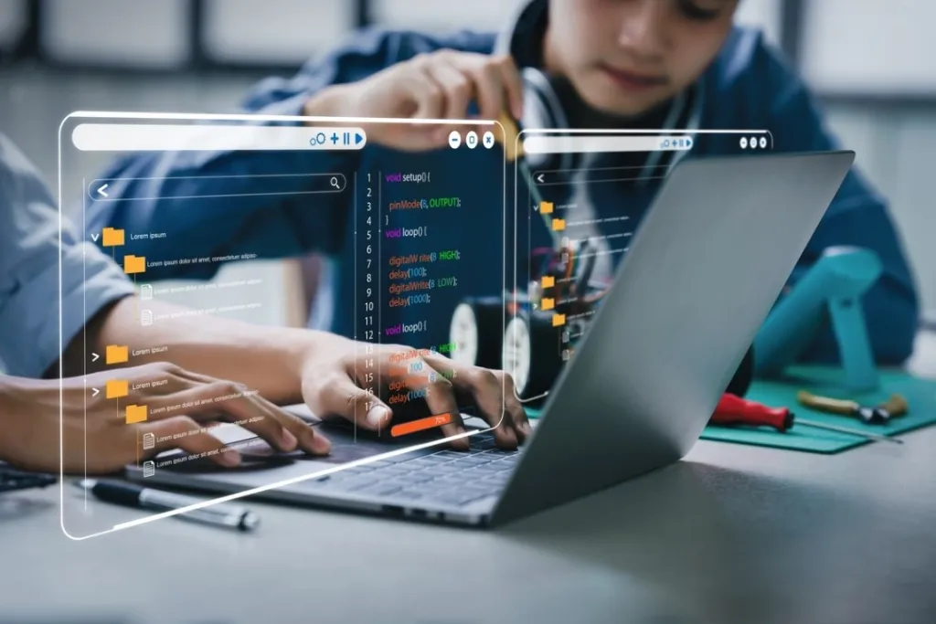 ഡിജിറ്റൽ നൈപുണ്യ വികസനം സ്കൂൾ തലത്തിൽ നിന്ന് ഉന്നത വിദ്യാഭ്യാസം വരെയുള്ള ഘട്ടങ്ങളിലായി ഏകോപിതമായി നടപ്പാക്കണം