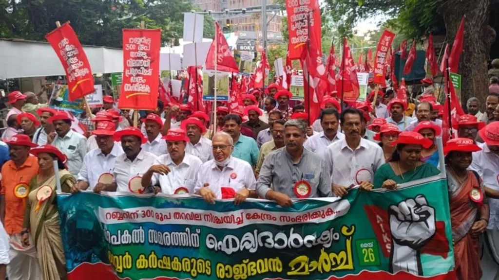 കൃഷിയുടെ കാര്യത്തിൽ, ഭരണഘടനാപരമായി ബന്ധപ്പെട്ട ഒരു വിഷയത്തിൽ, സംസ്ഥാനങ്ങളുമായി വേണ്ടത്ര കൂടിയാലോചന നടത്താതെ കേന്ദ്രസർക്കാർ കാർഷികനിയമങ്ങൾ നടപ്പിലാക്കിയപ്പോഴും സമാനമായ സംഘർഷങ്ങൾ ഉയർന്നുവന്നു. 