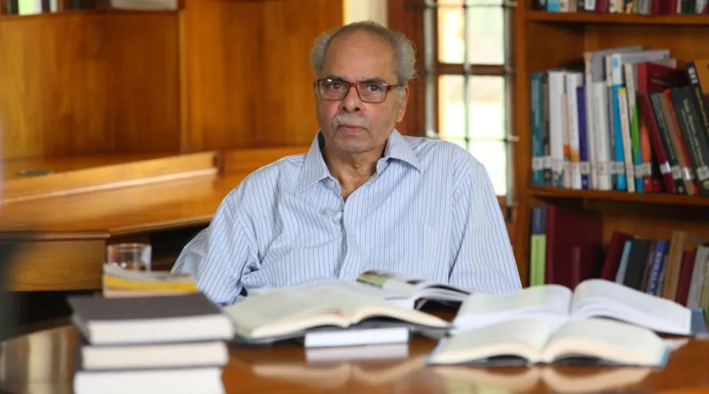 ഡോ. കെ. എൻ. പണിക്കരുടെ ബഹുമുഖമായ ജീവിതത്തെക്കുറിച്ചോർക്കുമ്പോൾ, അദ്ദേഹത്തിന്റെ ധൈഷണികതയെ സംബന്ധിച്ച ആശയങ്ങളും നിലപാടുകളും, സ്വതന്ത്ര്യാനന്തര ഇന്ത്യയിൽ പ്രാതഃസ്മരണീയമായിരുന്നുവെന്നു കാണാം. 