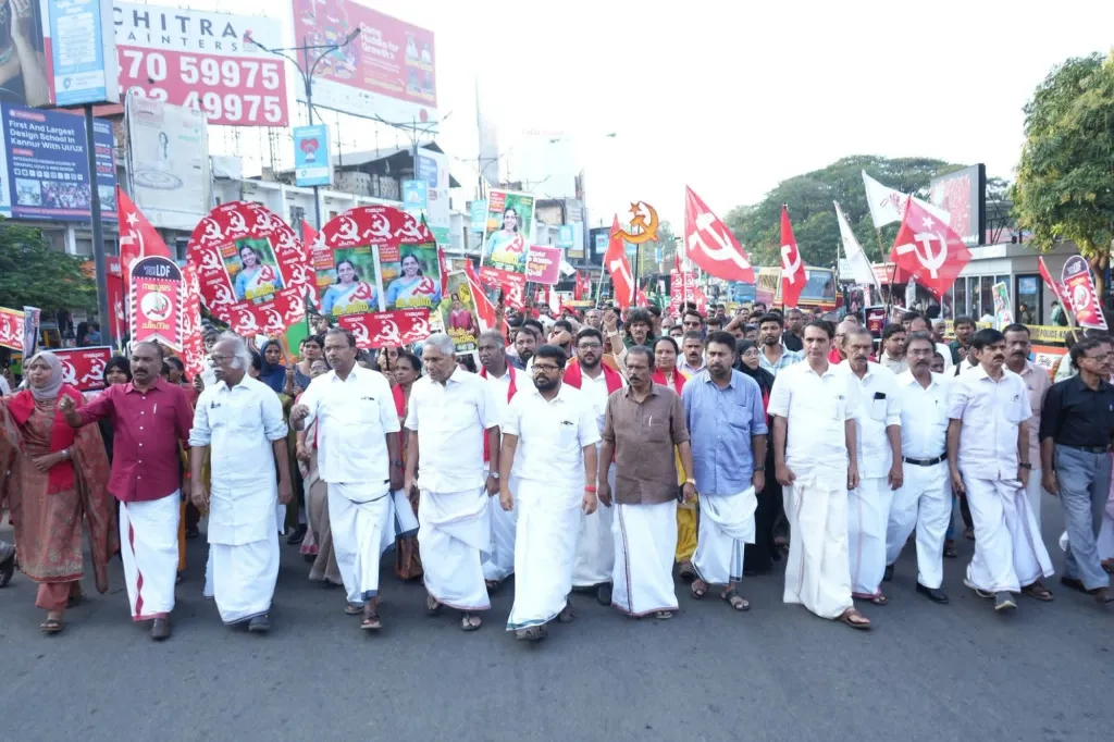പാർട്ടികൾ പത്രിക തയ്യാറാക്കുന്ന വേളയാണിത്. അതെങ്ങനെ വേണമെന്ന് ആവശ്യപ്പെടാനും സംവദിക്കാനും വ്യക്തികൾക്ക് അവകാശമുണ്ട്. അത്തരമൊരു ചർച്ച ഉയർത്തുന്നതിൽ സാമൂഹ്യ- രാഷ്ട്രീയ- തൊഴിലാളി -കർഷക-  യുവജന- സ്ത്രീ കൂട്ടായ്കൾക്കൊക്കെ പങ്കുണ്ട്, കടമയുണ്ട്.