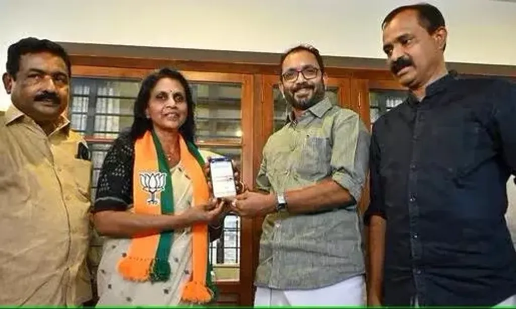 ആർ ശ്രീലേഖ. സമീപവർഷങ്ങളിൽ വിരമിച്ച കേരളത്തിലെ അരഡസനോളം ഉന്നത പൊലീസ്​ മേധാവികൾ പൊടുന്നനെ ബി ജെ പി നേതാക്കളും സംഘപരിവാരഭക്തരുമായി പൊതുരംഗത്ത് പ്രത്യക്ഷപ്പെടുന്നത് കേവലം യാദൃച്ഛികമാണോ? 