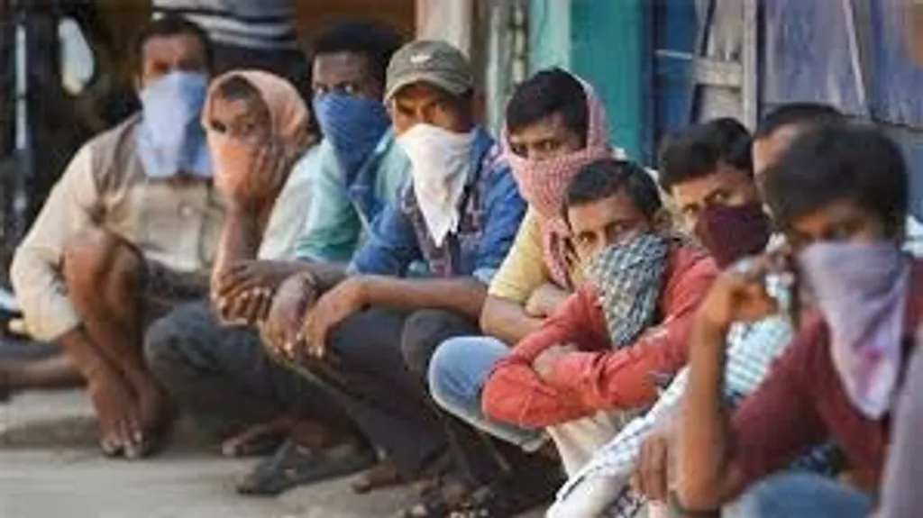 സമീപകാലങ്ങളിൽ കോവിഡിനെ തുടർന്ന് രാജ്യമെമ്പാടും നിന്ന് റിപ്പോർട്ട് ചെയ്ത കുടിയേറ്റ തൊഴിലാളികളുടെ പലായനങ്ങളുടെയും അവർ അനുഭവിച്ച യാതനകളുടെയും ഉള്ളുലയ്ക്കുന്ന അനുഭവങ്ങൾ കേരളത്തിന് താരതമ്യേന അന്യമായ അനുഭവമായിരുന്നു. 