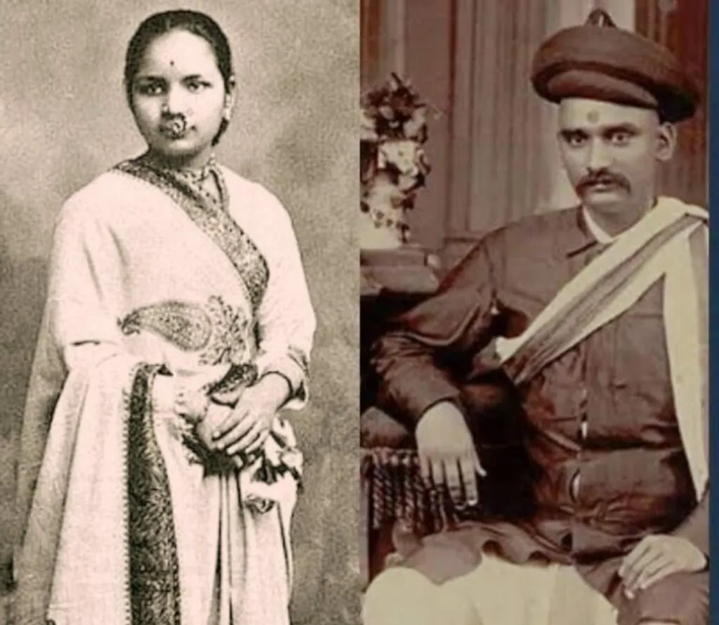 ആചാരപ്രകാരം യമുന എന്നായിരുന്നു അവളുടെ പേര്. വിവാഹശേഷം ഗോപാൽ റാവു അവളുടെ പേര് മാറ്റി. അവൾ ആനന്ദിയായി. 
