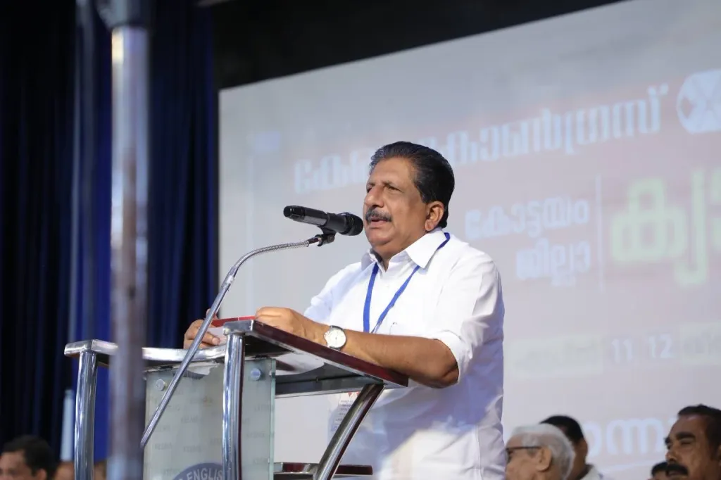 മോൻസ് ജോസഫ് 