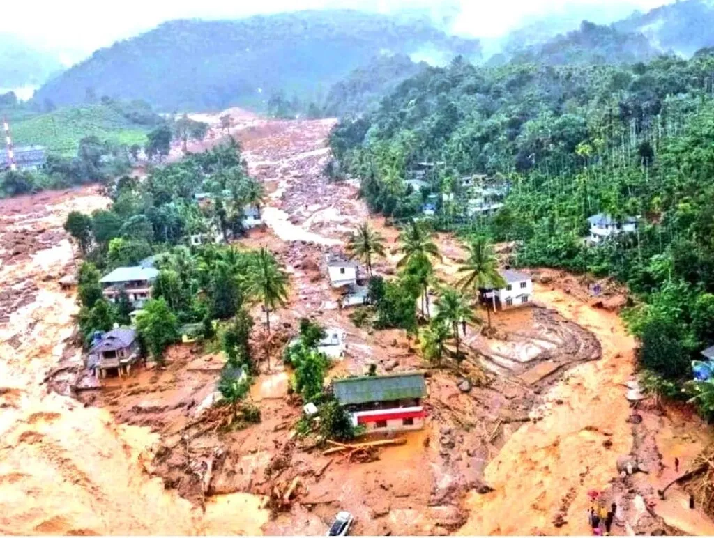 ഉരുൾപൊട്ടൽ, കടൽക്ഷോഭം അടക്കമുള്ള പ്രകൃതിദുരന്തങ്ങളിൽ കൊല്ലപ്പെടുന്നവർ, അപകടകരമായ തൊഴിൽ സാഹചര്യങ്ങളിൽ ജോലി ചെയ്യുന്ന മൽസ്യബന്ധനതൊഴിലാളികൾ, ശുചീകരണ തൊഴിലാളികൾ അടക്കമുള്ളവർ സാമൂഹികമായി മാറ്റിനിർത്തിയ പാരിസ്ഥിതികതയിൽ ജീവിക്കുന്ന മനുഷ്യർ കൂടിയാണ്.