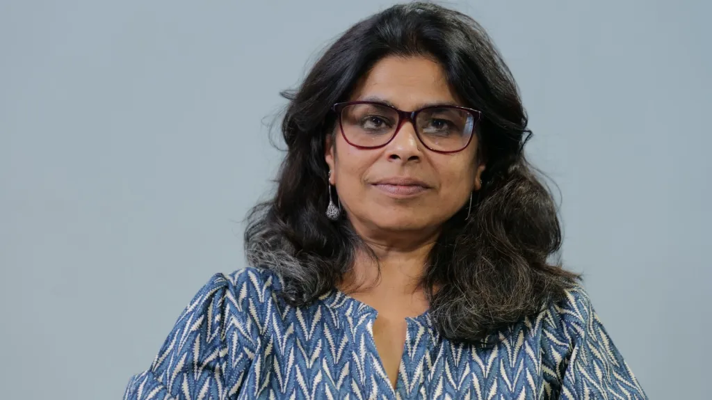 ജയശ്രീ കളത്തിൽ. ഈ നൂറ്റാണ്ടിന്റെ 25 വർഷങ്ങളിൽ, ഇംഗ്ലീഷ് ഉൾപ്പെടെ വിദേശഭാഷകളിലേക്ക് മലയാള നോവലുകളുടെ വിവർത്തനം വർധിച്ചു എന്നത്, മലയാളത്തിന്റെ ആഖ്യാനാത്മക സാഹിത്യത്തെ സംബന്ധിച്ച് നിർണായകമാണ്. 