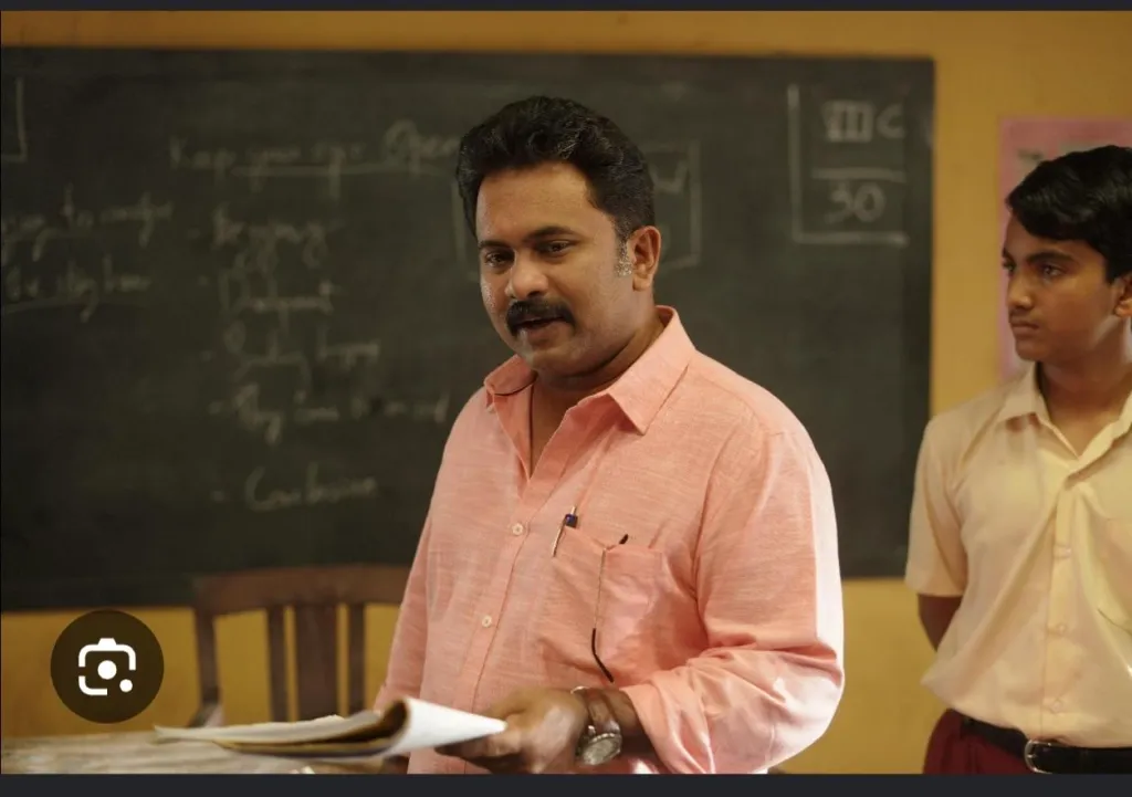കുടുംബങ്ങളുടെ നിശ്ശബ്ദ പ്രതിസന്ധികളും യുവതലമുറയുടെ ആകാംക്ഷകളും ഡിജിറ്റൽ സംസ്‌കാരത്തിന്റെ സ്വാധീനങ്ങളും സാമൂഹിക അസമത്വങ്ങളുടെ പുതിയ രൂപങ്ങളും ആദ്യം പ്രത്യക്ഷപ്പെടുന്ന ഇടങ്ങളിൽ പ്രവർത്തിക്കുന്നവരാണ് അധ്യാപകർ. 