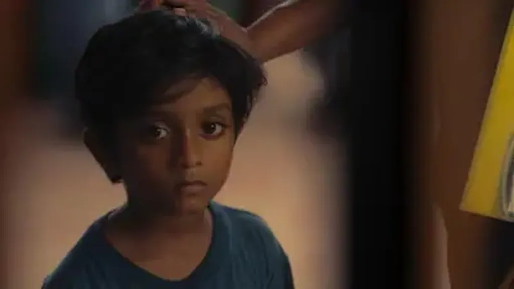 താൻ ജന്മം കൊടുത്ത മകൻ ‘അസുരൻ’ ആകണോ അതോ അടിമയാകണോ എന്ന ചോദ്യം കൺമുന്നിൽ ഉയർന്നപ്പോഴൊക്കെ ഒരമ്മ നടത്തുന്ന തിരഞ്ഞെടുപ്പുകളാണ് ഈ സിനിമ.