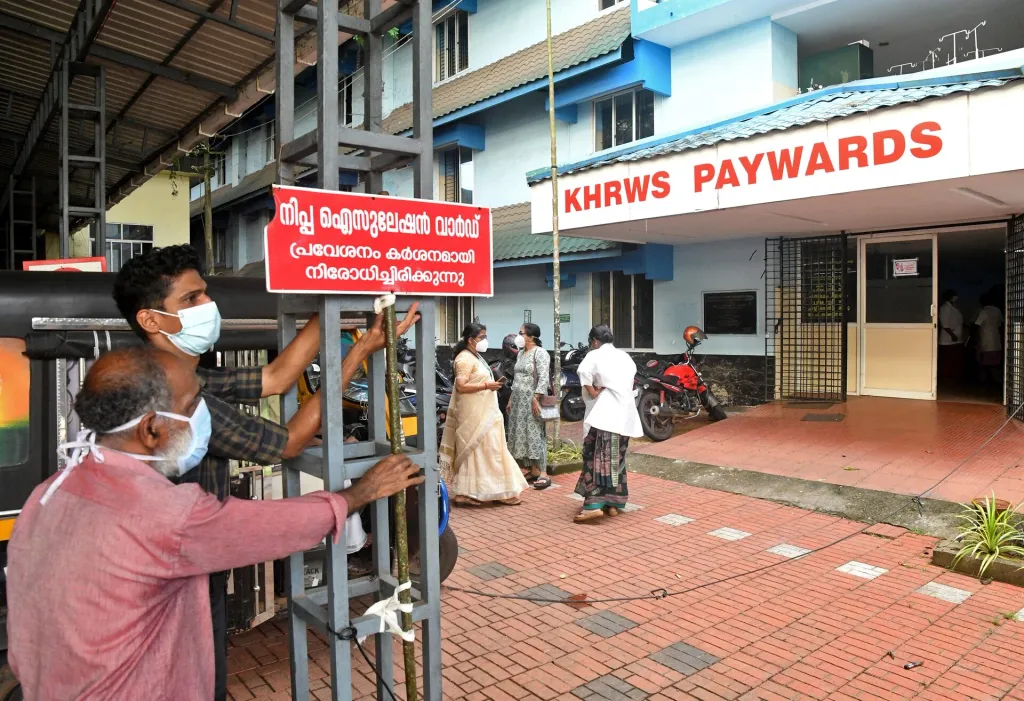 ഗവണ്മെൻ്റ് ആശുപത്രികളിൽ അണുബാധ നിയന്ത്രണ മാനദണ്ഡങ്ങൾ പാലിക്കുന്നതിൽ വലിയ വീഴ്ച ഉണ്ടാകുന്നുണ്ട്. ഇതിന് ഉദാഹരണമാണ് നിപയുടെ ആദ്യ ഘട്ടത്തിലുണ്ടായ രോഗവ്യാപനം.