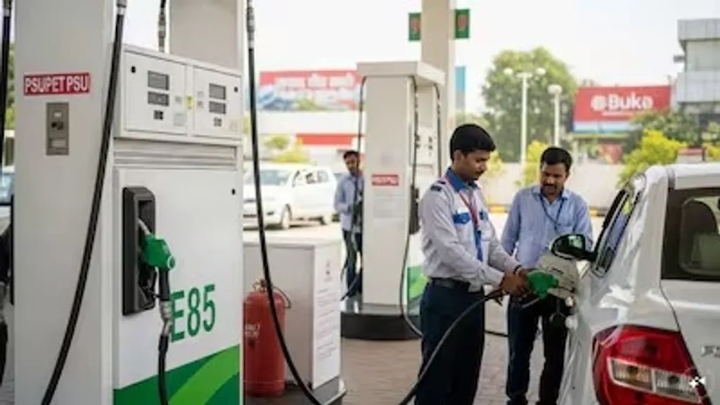E85-നെക്കുറിച്ചുള്ള ഔദ്യോഗിക ചർച്ചകളിൽ ഏറ്റവും ശ്രദ്ധേയം, അത് പരിസ്ഥിതി സൗഹൃദമാണ് എന്ന അവകാശവാദങ്ങളാണ്. എഥനോളിന്റെ ഉപയോഗം കാർബൺ പുറന്തള്ളൽ ഗണ്യമായി കുറയ്ക്കുമെന്ന് വ്യാപകമായി വാദിക്കപ്പെടുന്നു. /Representative image