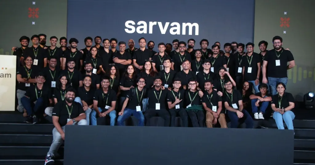 സർവം നിക്ഷേപ ഉടമ്പടി ഇന്ന് ഒരു ക്ലോസ്ഡ് ലൈസൻസ് ഘടനയിലാണ് എന്ന് ലഭ്യമായ ഭരണ ഉത്തരവ് രേഖകൾ സൂചിപ്പിക്കുന്നു. അതായത്, ഇന്ത്യഎഐ മിഷന്റെ പൊതുഫണ്ട് ഉപയോഗിച്ച് വികസിപ്പിക്കുന്ന ഉൽപ്പന്നത്തിന്റെ ബൗദ്ധിക സ്വത്തവകാശവും തുടർനിയന്ത്രണവും സർവത്തിന്റെ കൈകളിലായിരിക്കും.