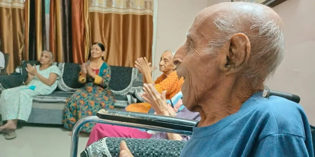 മനുഷ്യാവകാശത്തിന്റെ അടിസ്ഥാനത്തിലാണ് വയോജനസൗഹൃദത്തെ നിർവചിക്കേണ്ടത്.