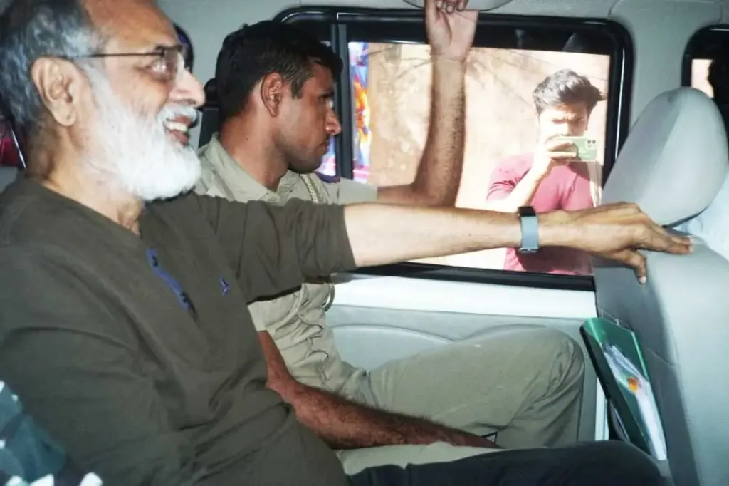 കർഷകസമരത്തെ പിന്തുണച്ചുവെന്ന കാരണത്താലാണല്ലോ ന്യസ്ക്ലിക്ക് പത്രാധിപർ പ്രബീർപുർകായസ്തയെ 2023-ൽ യു.എ.പി.എ ചുമത്തി അറസ്റ്റുചെയ്തത്.