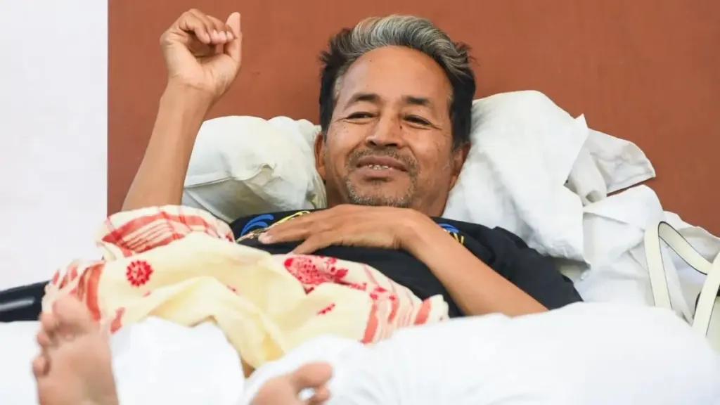 സോനം വാങ്ചുക്ക് 21 ദിവസം നിരാഹാര സമരം നടത്തിയപ്പോഴും കേന്ദ്ര സർക്കാറിന്റെ വിദ്യാർത്ഥിവിരുദ്ധ പ്രവണതകൾക്കെതിരെ യുവജനത തെരുവിലിറങ്ങുമ്പോഴും മൗനം വെടിയാതെ നിലകൊള്ളുന്ന കേന്ദ്രസർക്കാർ സമീപനം ലജ്ജാവഹവും നിരാശാജനകവുമാണ്.