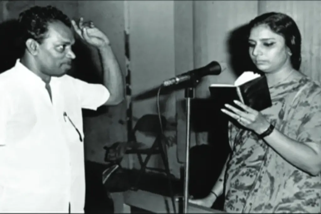 എം.എസ്. ബാബുരാജും എസ്. ജാനകിയും