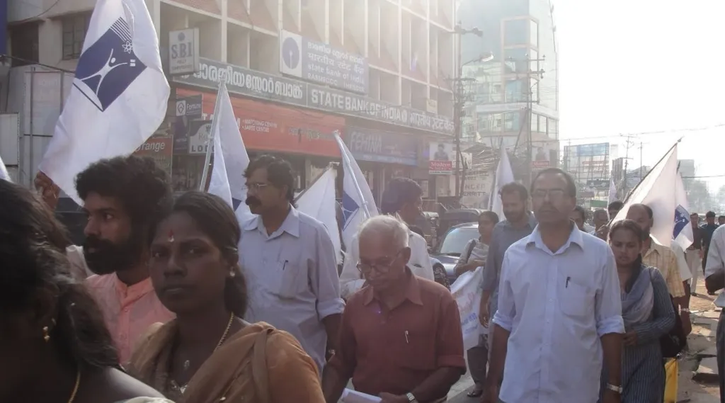 ഒരു ജനകീയ ശാസ്ത്രപ്രസ്ഥാനത്തിന്റെ ലക്ഷ്യമായ അന്വേഷണമേഖല ബദലുകൾ രൂപപ്പെടുത്തി സമൂഹത്തിൽ പ്രാവർത്തികമാക്കുകയാണ് വേണ്ടതെന്ന് എം.പി പരിഷത്തുകാരെ നിരന്തരം ഓർമ്മപ്പെടുത്തിക്കൊണ്ടിരുന്നു.