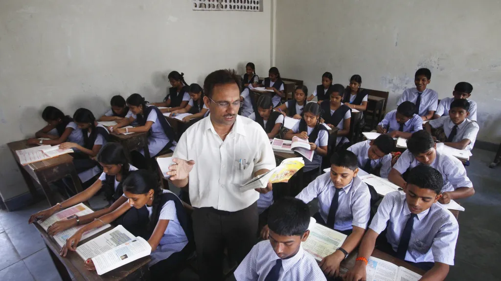 2020-ൽ വിദ്യാഭ്യാസവകുപ്പിന്റെ സൂപ്പർ ചെക്ക് സെൽ നടത്തിയ പരിശോധനയിൽ 178 സ്കൂളുകളിൽ 90 എണ്ണത്തിൽ വിദ്യാർത്ഥികളുടെ എണ്ണത്തിൽ ക്രമക്കേട് കണ്ടെത്തിയിരുന്നു. 