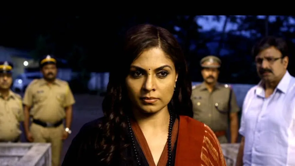 ആശാ ശരത് അവതരിപ്പിച്ച ‘ദൃശ്യ’ത്തിലെ പൊലീസ് കഥാപാത്രം. ഈ കഥാപാത്രം അന്വേഷണ ഉദ്യോഗസ്ഥ മാത്രമല്ല; വ്യക്തിജീവിതവും വൈകാരികതകളും ഉള്ള ഒരാളാണ്.