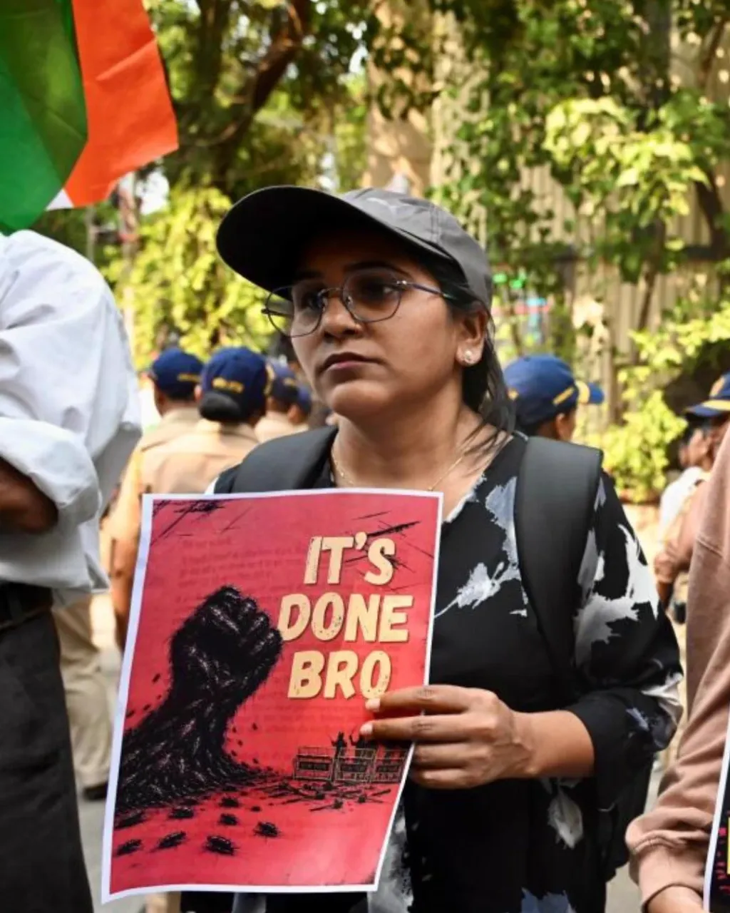  ‘It’s done, Bro’ എന്ന ജെൻ സി ശൈലിയിലാണ് ഗ്യാനേഷ് കുമാറിന്റെ രാജി ആവശ്യപ്പെട്ട് മുദ്രാവാക്യമുയർത്തുന്നത്. 