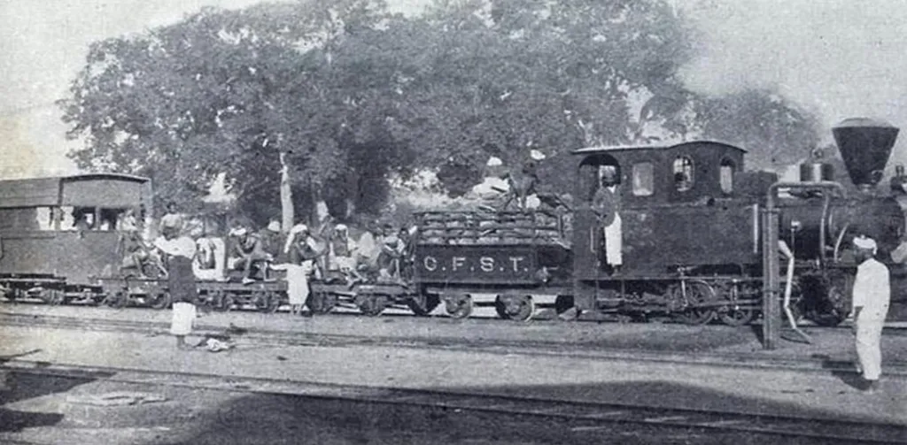 1899-ൽ പണി തുടങ്ങി വെറും ആറുവർഷത്തിനുള്ളിലാണ് ഈ നാരോ ഗേജ് റെയിൽ പൂർത്തിയാക്കപ്പെട്ടതെന്ന് വിശ്വസിക്കാൻ പ്രയാസമാണ്.