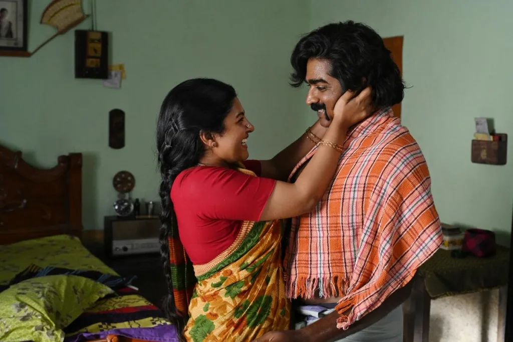 ഇവിടെ പിതൃത്വം അധികാരത്തിന്റെ സ്ഥാനമല്ല, ഒരു ഭാരമാണ്. ‘ഞാൻ അവൾക്കായി എന്താണ് ചെയ്യുന്നത്?’, ‘മകൾക്ക് വേണ്ടതെല്ലാം താൻ ചെയ്യുന്നുണ്ടോ?’ എന്ന ചോദ്യങ്ങൾ പതിയെ ആത്മസംശയമായി മാറുന്നു.